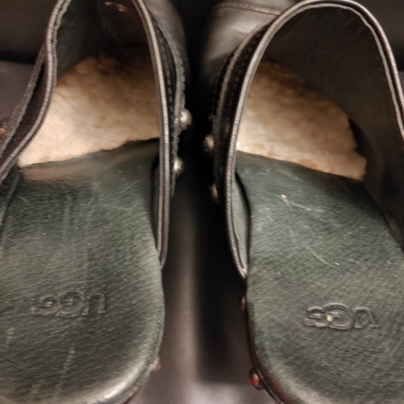✴UGG Black Leather Studded Mules/Clogs✴ - Picture 5 of 7